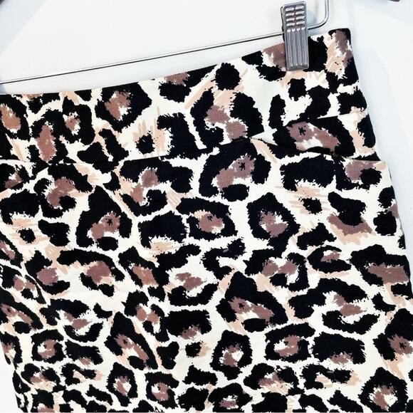 Ann Taylor LOFT Leopard Print Mini Skirt Size 2 Petite - Picture 6 of 8